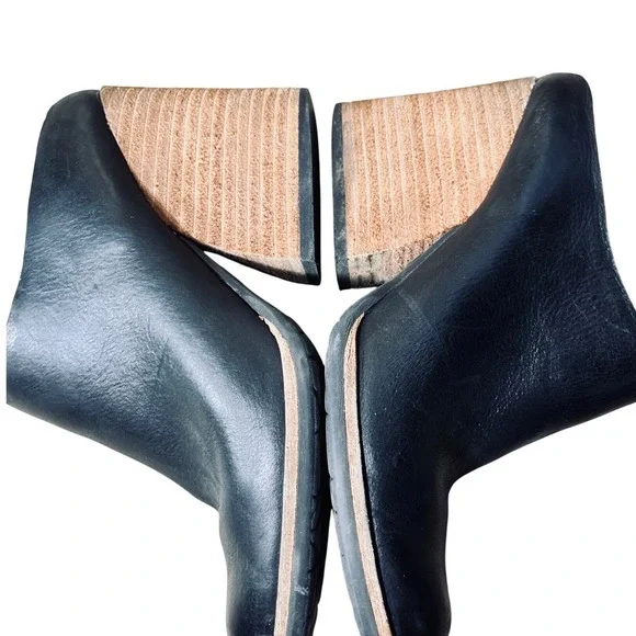 Kork-Ease Black Leather Stacked Block Heel Mule Booties Womens 7.5M - Picture 12 of 12